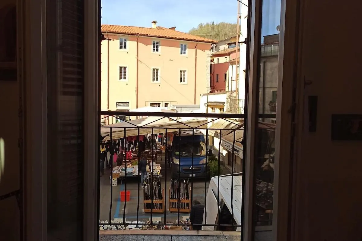 Antonio'S Apartment In The Historic Center Castelnuovo di Garfagnana